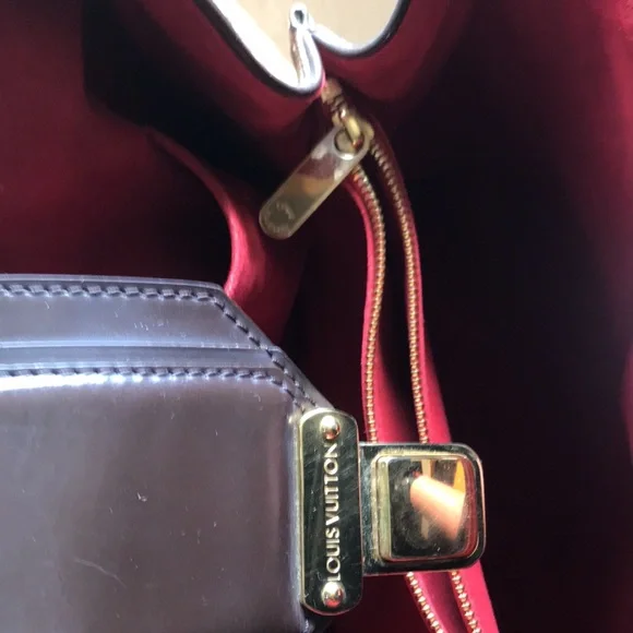 Luxury Alert! Louis Vuitton Damier Ebene Griet GM - Collectors Item - Picture 10 of 16